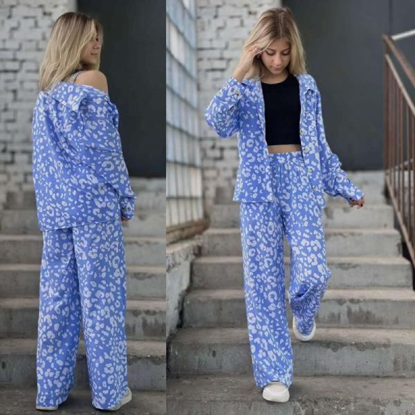 Костюм Karolina KR178 l.blue